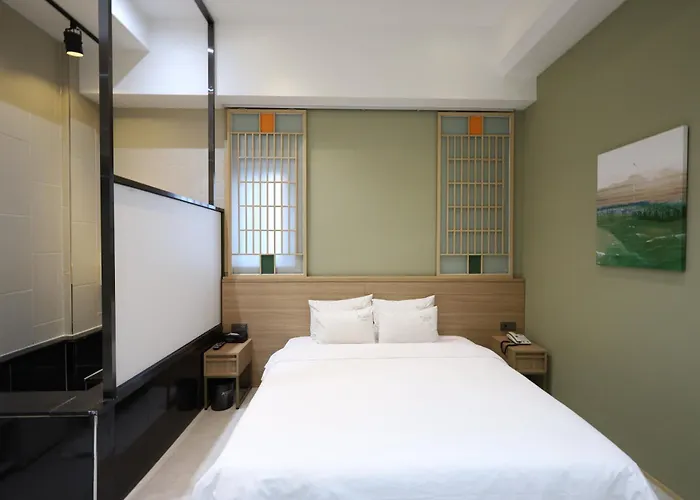 Almond Hotel Busan Station